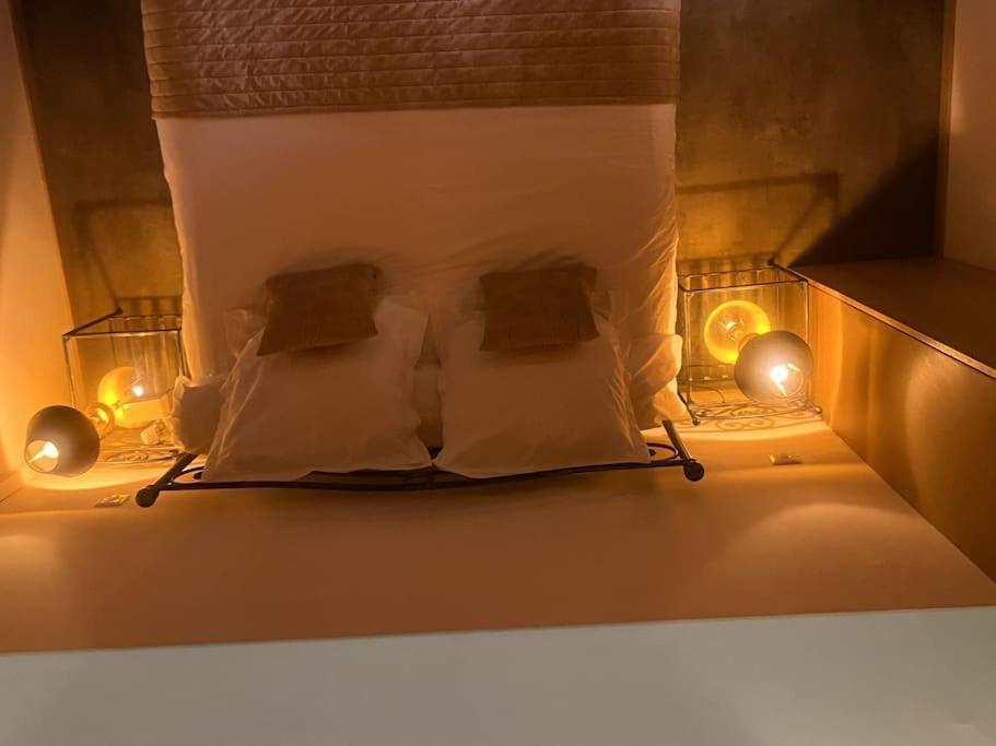 Gite De Charme 5 Etoiles Pour Couple Avec Sauna Et Jacuzzi Exterieurs Privatifs โปเกรอส์ ภายนอก รูปภาพ