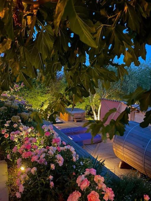 Gite De Charme 5 Etoiles Pour Couple Avec Sauna Et Jacuzzi Exterieurs Privatifs โปเกรอส์ ภายนอก รูปภาพ