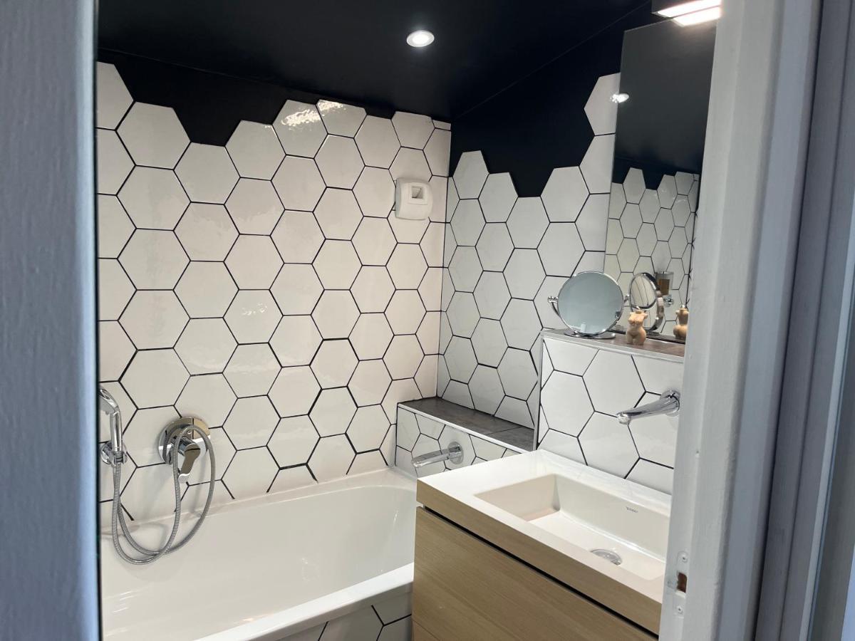 Gite De Charme 5 Etoiles Pour Couple Avec Sauna Et Jacuzzi Exterieurs Privatifs โปเกรอส์ ภายนอก รูปภาพ