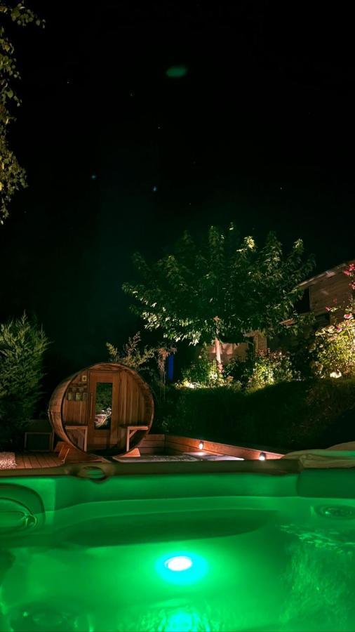Gite De Charme 5 Etoiles Pour Couple Avec Sauna Et Jacuzzi Exterieurs Privatifs โปเกรอส์ ภายนอก รูปภาพ